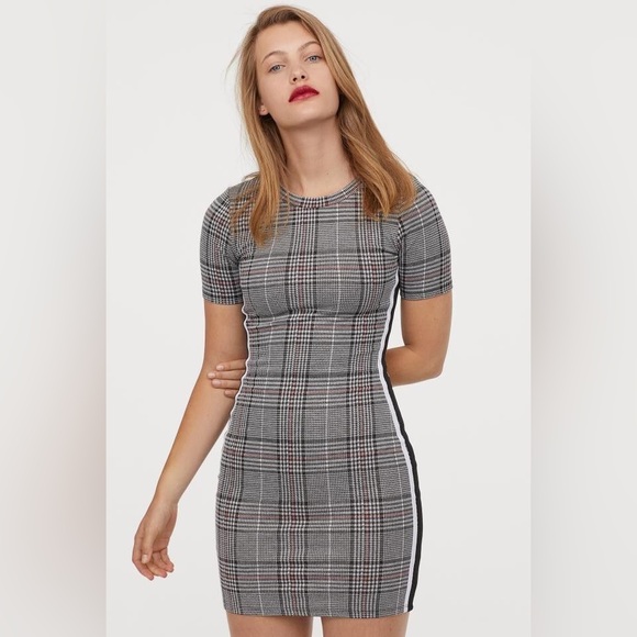 Divided bodycon Plaid dress H&M - black, grey, and pink. Side stripes. U… - Picture 1 of 2